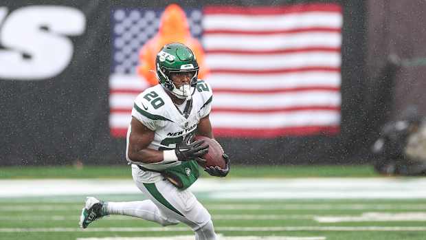Jets' RB Breece Hall (20)